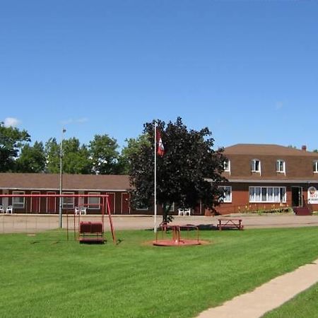 Summerside Motel &Cottages Екстериор снимка